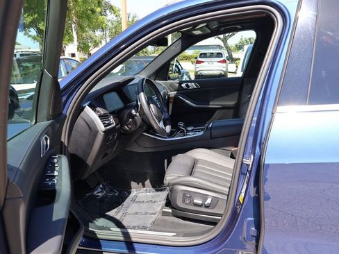 Used 2021 BMW X5 xDrive40i w/ Convenience Package AWD/4WD image 29