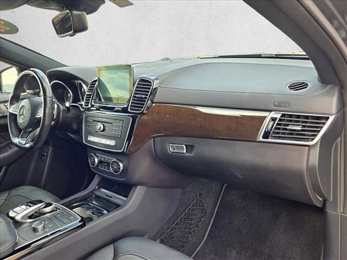 Used 2017 Mercedes-Benz GLE 43 AMG 4MATIC Coupe image 20