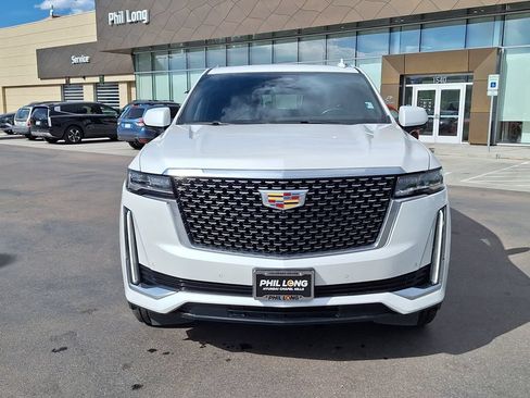 Used 2023 Cadillac Escalade ESV Premium Luxury AWD/4WD image 8