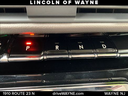 Certified 2023 Lincoln Corsair AWD w/ Equipment Group 101A image 20