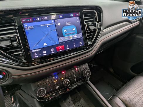 Used 2025 Dodge Durango R/T AWD/4WD image 11