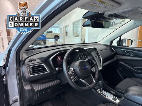 Used 2025 Subaru Ascent Premium AWD/4WD image 2