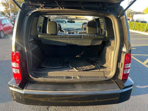 Used 2012 Jeep Liberty Limited Jet w/ Comfort/Convenience Group image 15