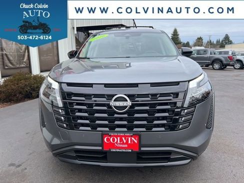 New 2026 Nissan Pathfinder SV image 3