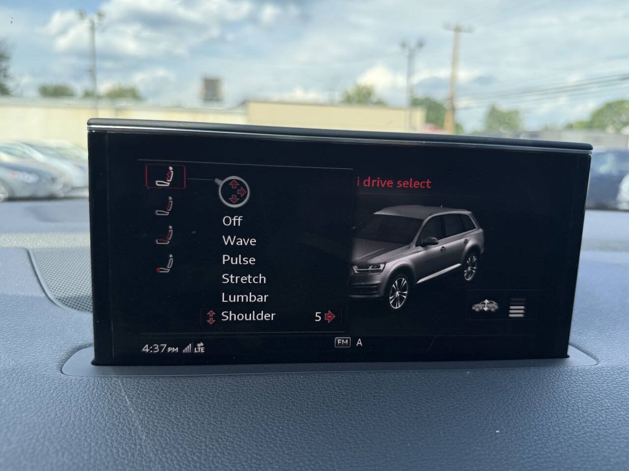 Used 2018 Audi Q7 3.0T Prestige w/ Prestige Package AWD/4WD image 33