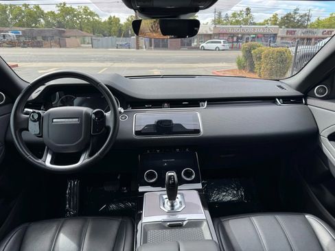 Used 2020 Land Rover Range Rover Evoque S image 19