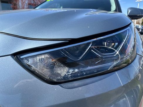 Used 2024 Toyota Highlander Platinum image 9