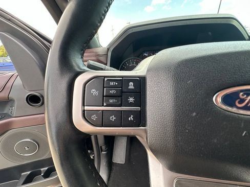 Used 2024 Ford Expedition Max Limited RWD image 18