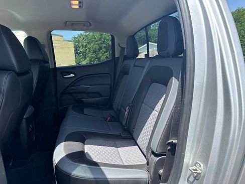 Used 2020 Chevrolet Colorado Z71 AWD/4WD image 17