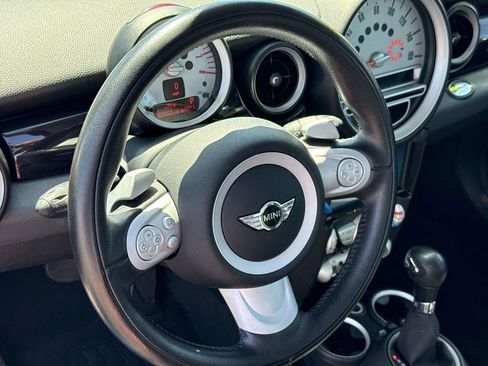 Used 2009 MINI Cooper Hardtop FWD image 18