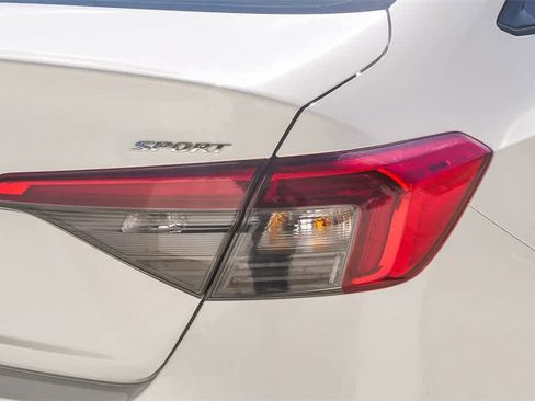 Used 2024 Honda Civic Sport image 10