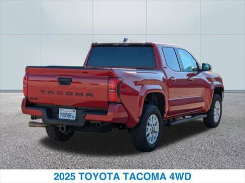 Used 2025 Toyota Tacoma SR5 image 7