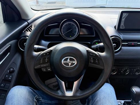 Used 2016 Scion iA FWD image 15