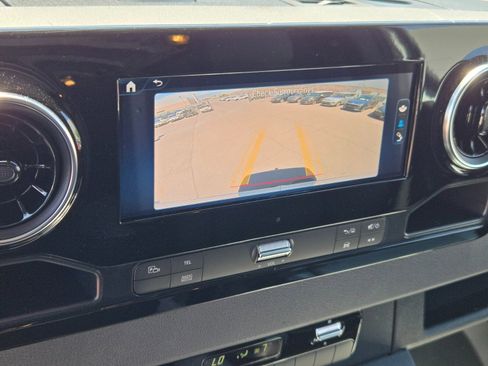 New 2025 Mercedes-Benz Sprinter 2500 image 32