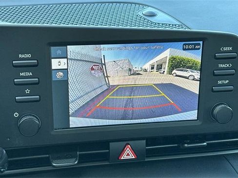 Certified 2025 Hyundai Elantra Sport image 19