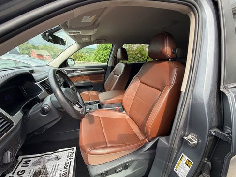 Used 2022 Volkswagen Atlas SE FWD image 9