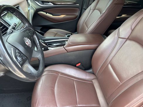 Used 2021 Buick Enclave Avenir w/ Avenir Technology Package AWD/4WD image 15