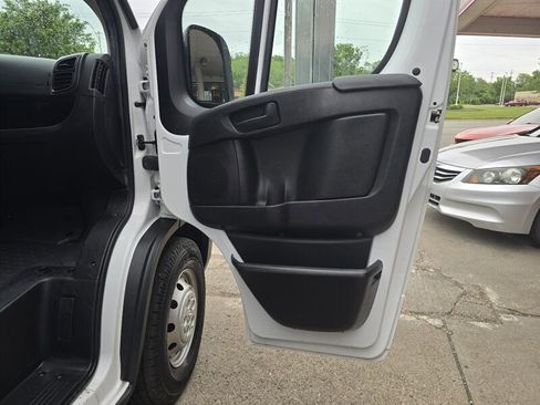 Used 2023 RAM ProMaster 2500 FWD image 10