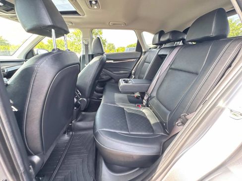 Used 2021 Kia Seltos EX image 4