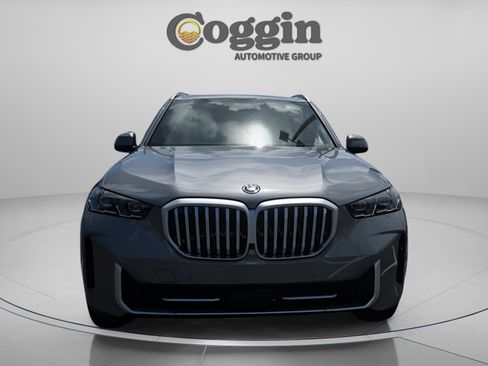 Used 2026 BMW X5 xDrive50e AWD/4WD image 8