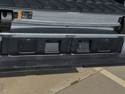 Certified 2026 GMC Sierra 3500 Denali Ultimate AWD/4WD image 11