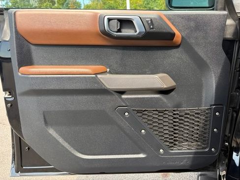 Used 2023 Ford Bronco Outer Banks AWD/4WD image 10