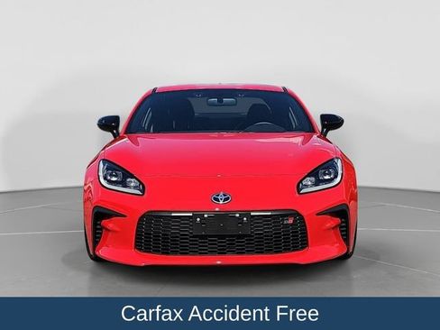 Used 2023 Toyota GR86 Premium w/ ALL Weather Mat Package (TMS) RWD image 3