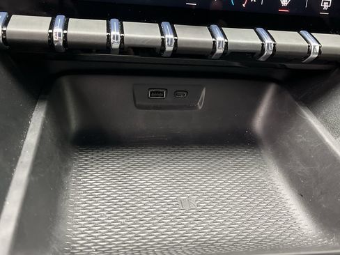 New 2026 GMC Terrain Elevation w/ LPO, Floor Liner Package image 23