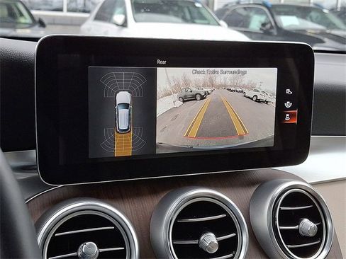 Certified 2022 Mercedes-Benz GLC 300 4MATIC image 19