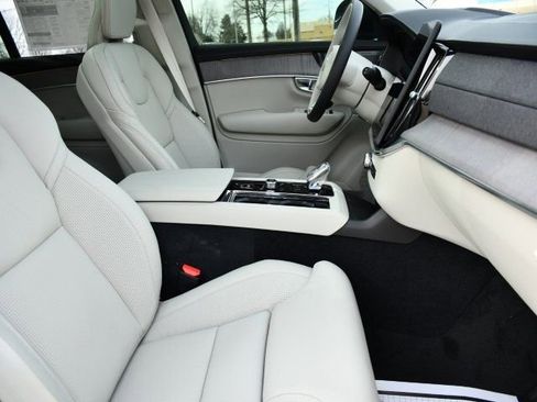 New 2026 Volvo XC90 B6 Ultra w/ Protection Package AWD/4WD image 31