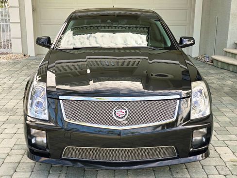 Used 2009 Cadillac STS V image 28