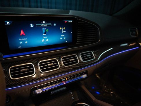 New 2026 Mercedes-Benz GLE 63 AMG S image 28