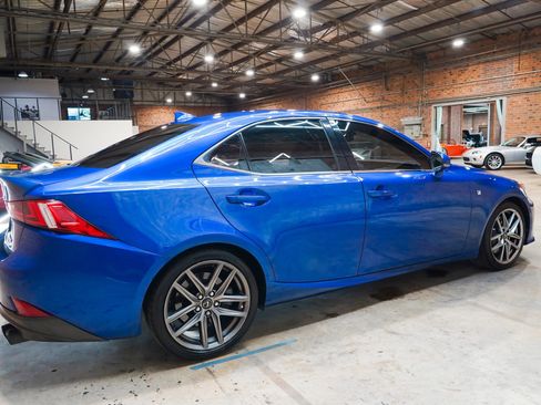 Used 2016 Lexus IS 350 AWD w/ F Sport Package image 17