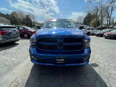 Used 2019 RAM 1500 Express w/ Express Value Package AWD/4WD image 14