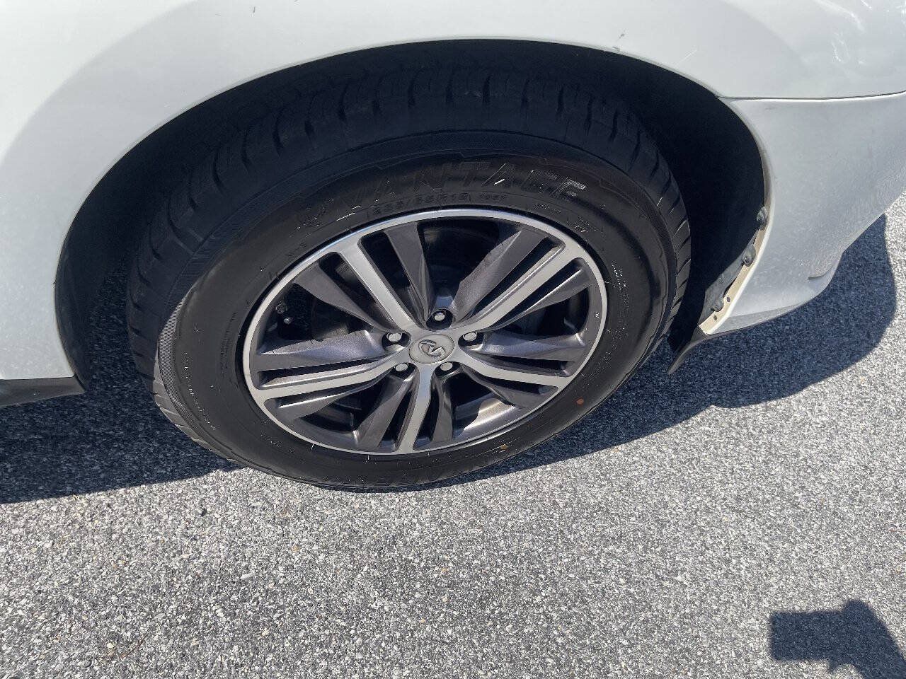Used 2019 INFINITI QX60 Pure AWD/4WD image 25