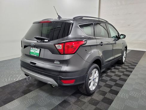 Used 2019 Ford Escape SEL FWD image 9