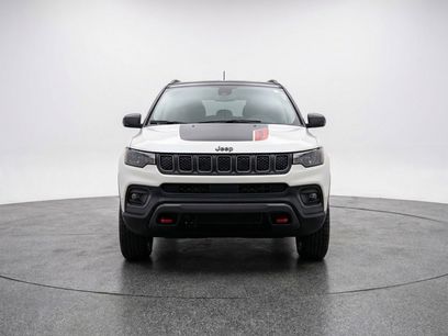 Used 2025 Jeep Compass Trailhawk
