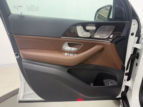 Certified 2026 Mercedes-Benz GLE 350 4MATIC image 5