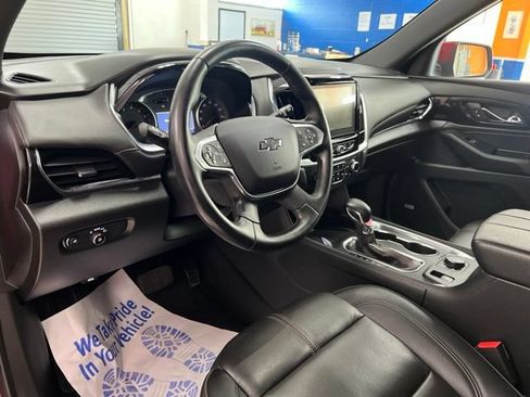 Used 2024 Chevrolet Traverse RS w/ LPO, Floor Liner Package AWD/4WD image 19