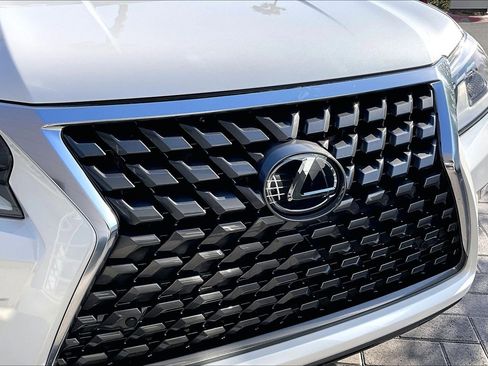 Used 2023 Lexus GX 460 Premium w/ Premium Package AWD/4WD image 31