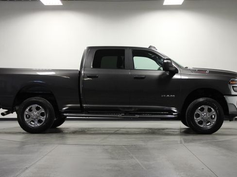 Used 2026 RAM 2500 Big Horn AWD/4WD image 3