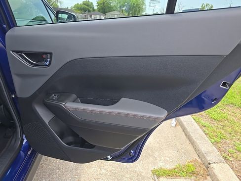 Certified 2025 Subaru Crosstrek 2.5i Limited w/ Crosstrek Mirror Package image 35