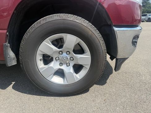 Used 2020 RAM 1500 Big Horn AWD/4WD image 13