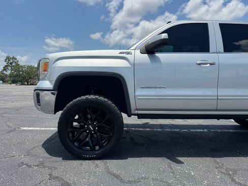 Used 2014 GMC Sierra 1500 SLE w/ SLE Value Package AWD/4WD image 10