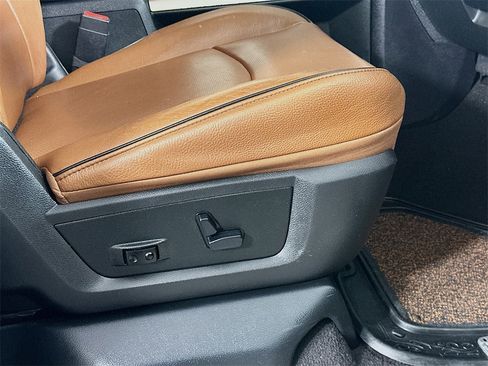 Used 2017 RAM 2500 Longhorn w/ Off Road Package image 23