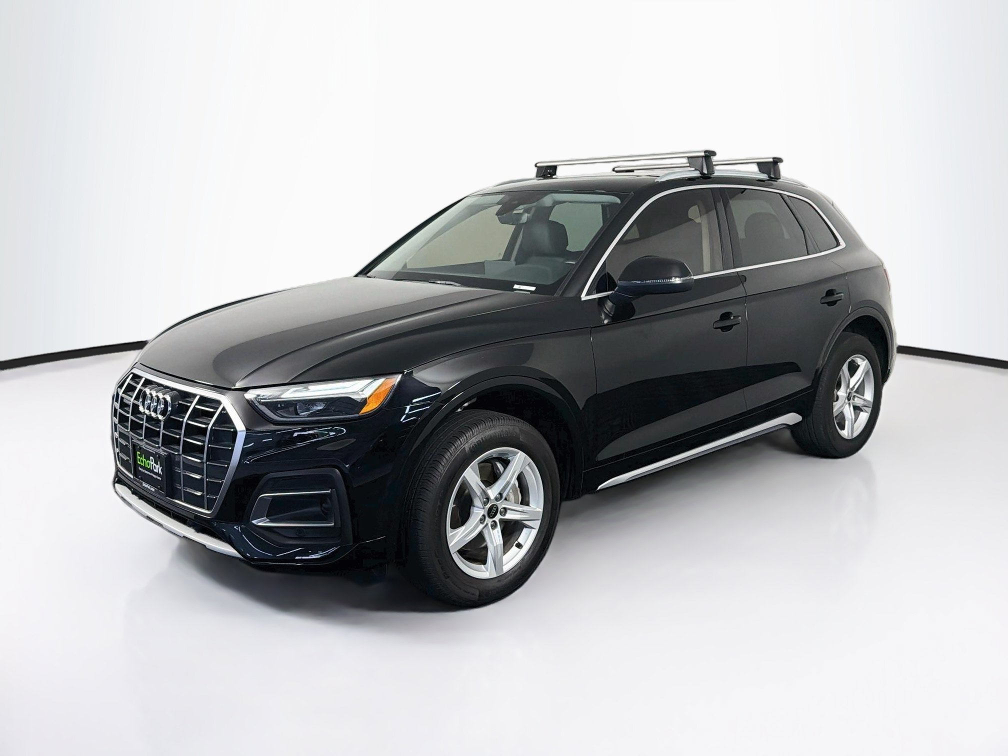 Used 2023 Audi Q5 2.0T Premium w/ Convenience Package AWD/4WD image 3