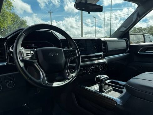 Used 2024 Chevrolet Silverado 1500 LT Trail Boss w/ Protection Package AWD/4WD image 19