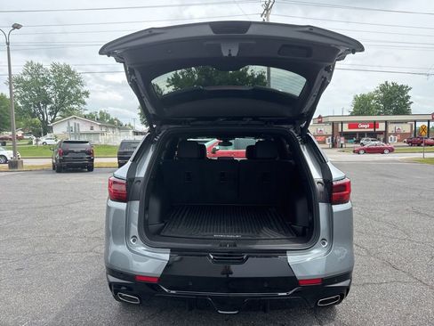 Used 2024 Chevrolet Blazer RS FWD image 8