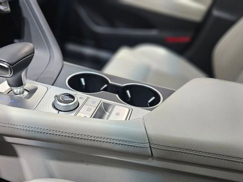 Used 2022 Genesis G70 2.0T w/ Prestige Package image 21