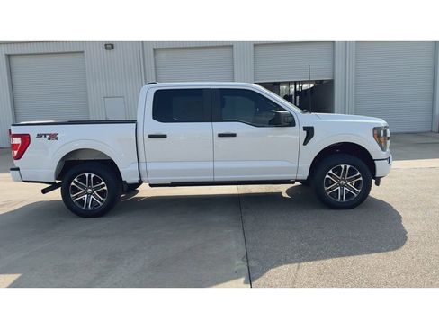 Used 2023 Ford F150 XL w/ STX Appearance Package image 9